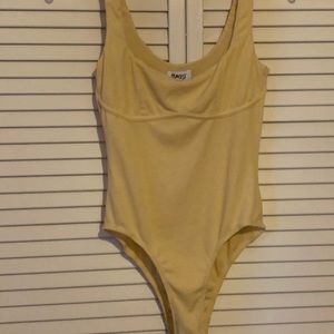 Princess Polly Light Yellow Bodysuit Size 6